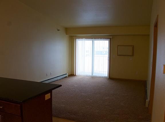 2nd image of 615 33rd Ave W APT 105