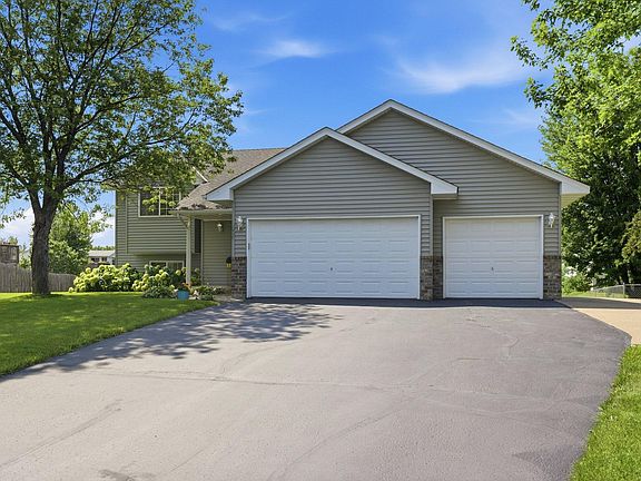 3rd image of 6260 142nd Ln NW
