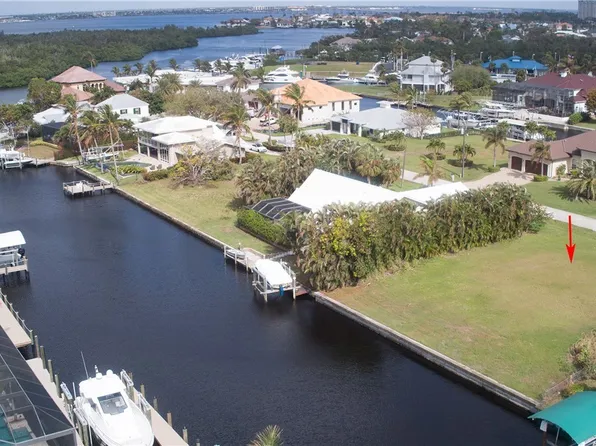 126 Montrose Dr, Fort Myers, FL 33919