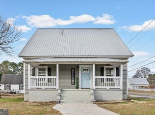 14 Aragon Rd, Aragon, GA 30104