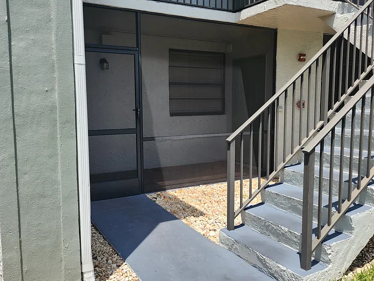 1280 S Franklin Ave #B — Photo 12