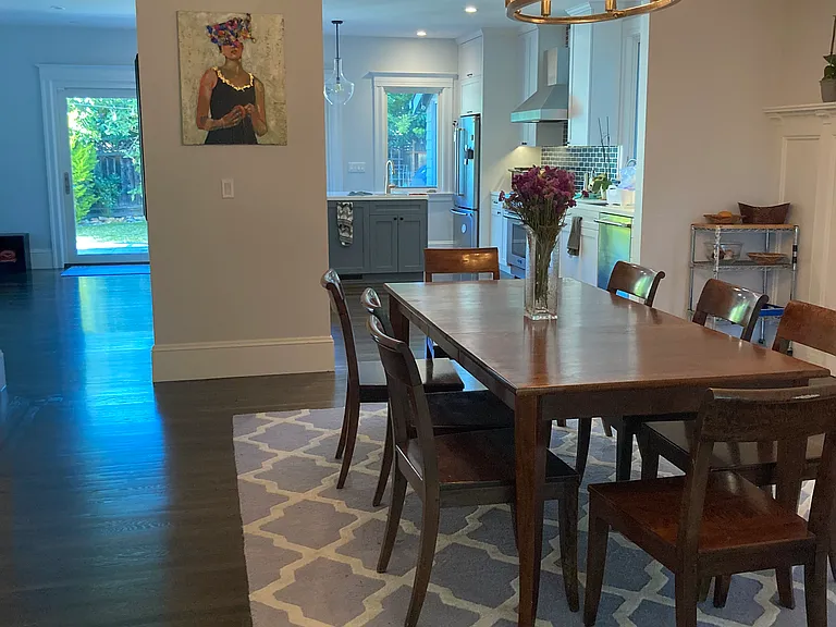 5832 Lawton Ave — Photo 4
