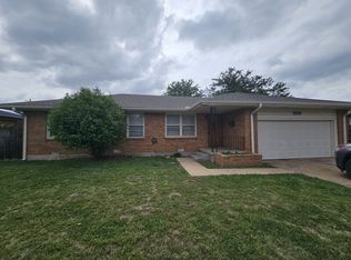 1616 NW 27th St, Lawton, OK 73505