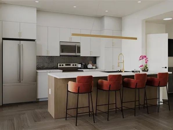 291 E Sora Blvd SE, Calgary, AB T3S 0M7