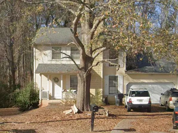 240 Lola Ln, Lilburn, GA 30047