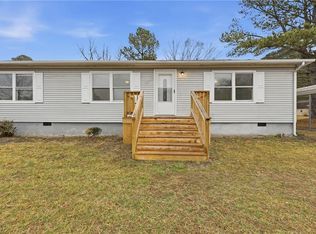 1554 Shellito Ln, Suffolk, VA 23437