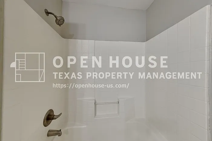 804 Lovebug Ln — Photo 17