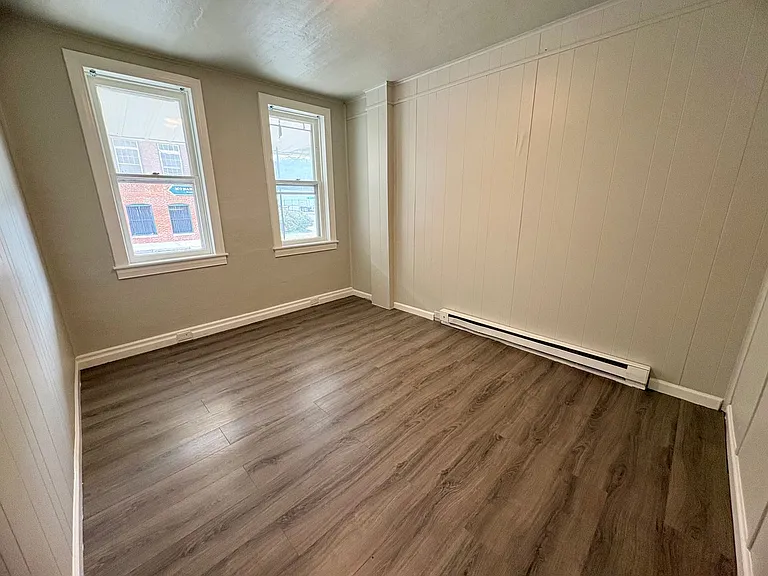 627 N Hartley Street — Photo 11