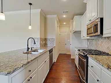 2nd image of 15326 Jen Lee Dr