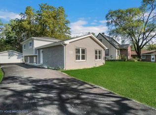 19317 S Wolf Rd, Mokena, IL 60448