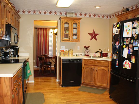 2nd image of 3257 Middleford Dr