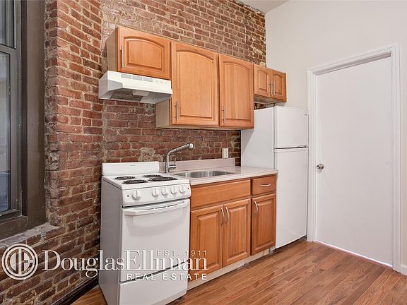 2nd image of 436 E 75th St APT 1RE