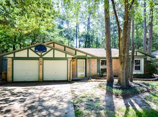 8 Rock Pine Ct, Spring, TX 77381