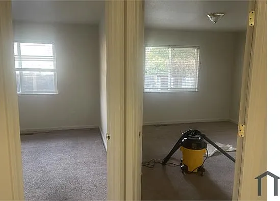 7556 Rogers Ln — Photo 4