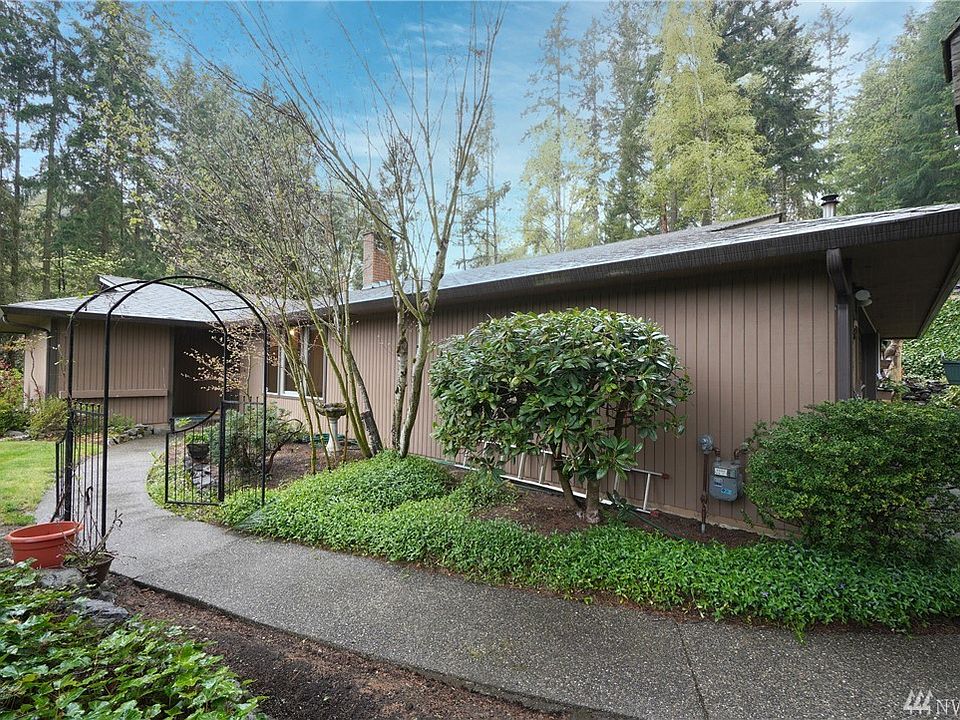 1st image of 11705 120th St E