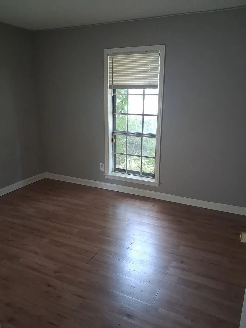 Three Bedroom Home Available Now — Photo 3