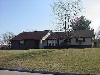 2nd image of 6971 Kenilworth Dr