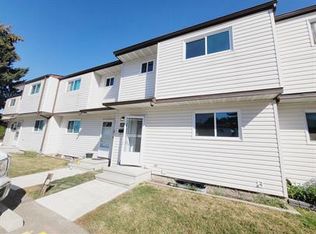 2531 135th Ave NW, Edmonton, AB T5A3S5