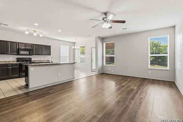 1508 Gateshead Dr — Photo 6