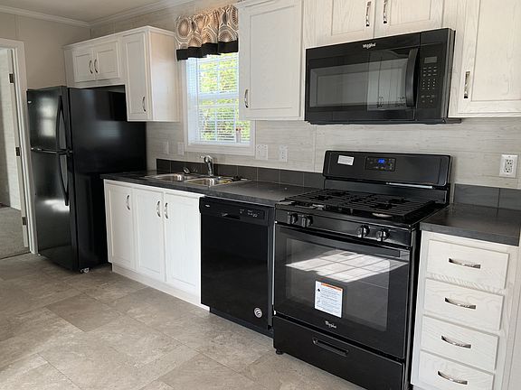 2nd image of 1250 Strandwyck Dr #96