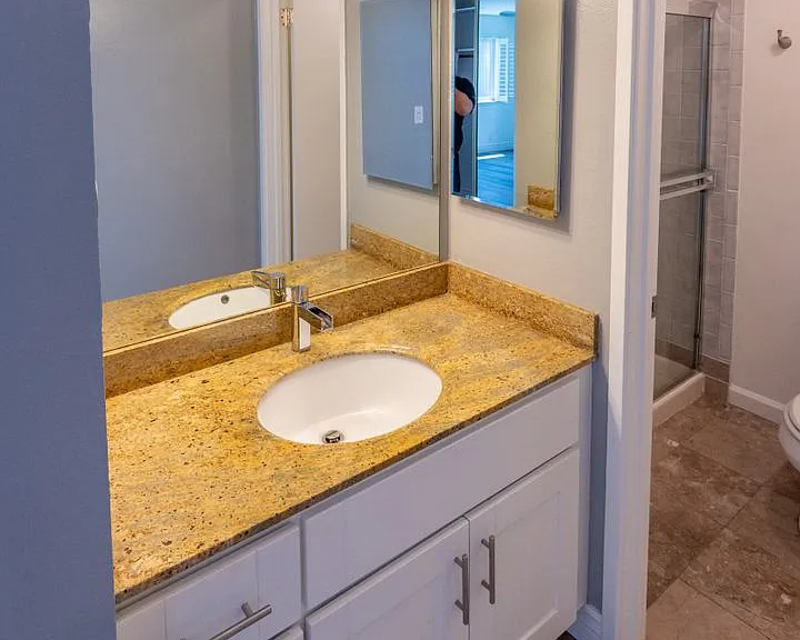 996 Silverado Ct — Photo 14
