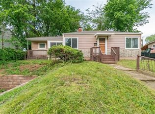 2305 S Hall Rd, Independence, MO 64052