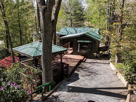 2nd image of 53 Azalea Lane