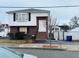 65 Morris St, Malden, MA 02148