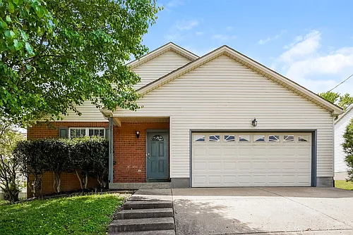 106 Bradford Cir Photo 1