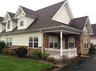 313 Saddlebrook Rd, Gibsonia, PA 15044