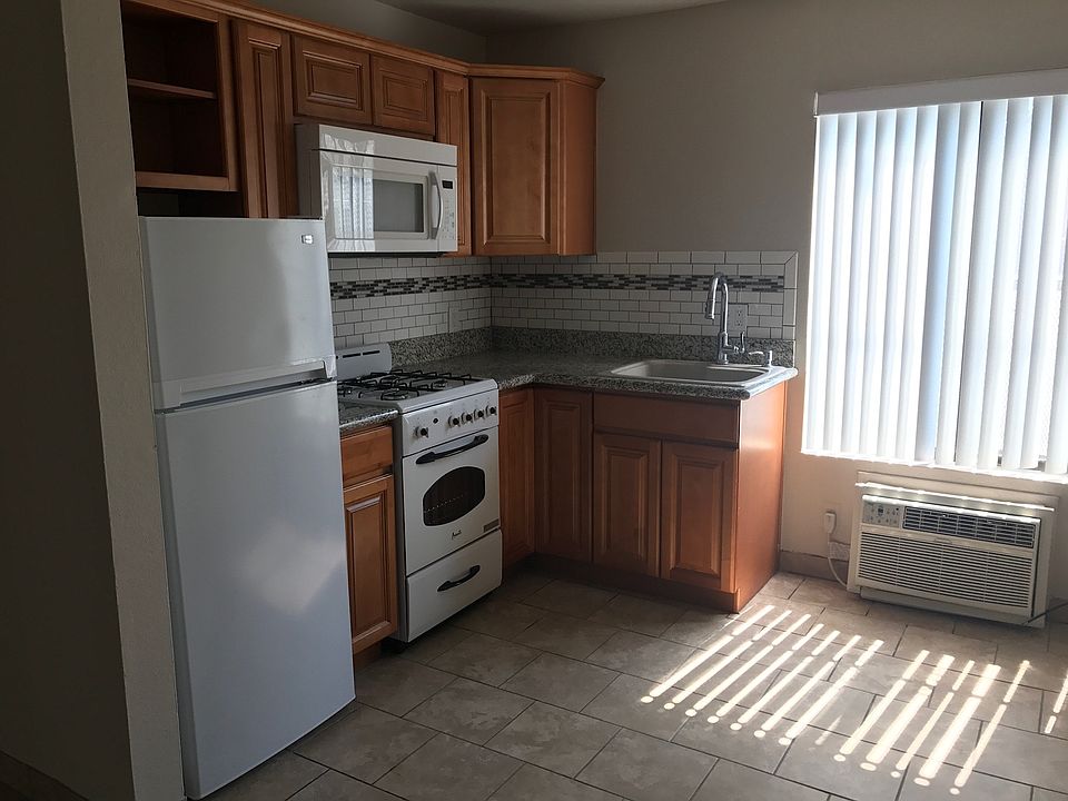 1st image of 8742 Orion Ave APT 110