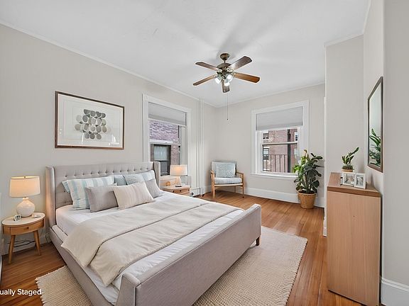 5th image of 24 Peterborough St APT 8