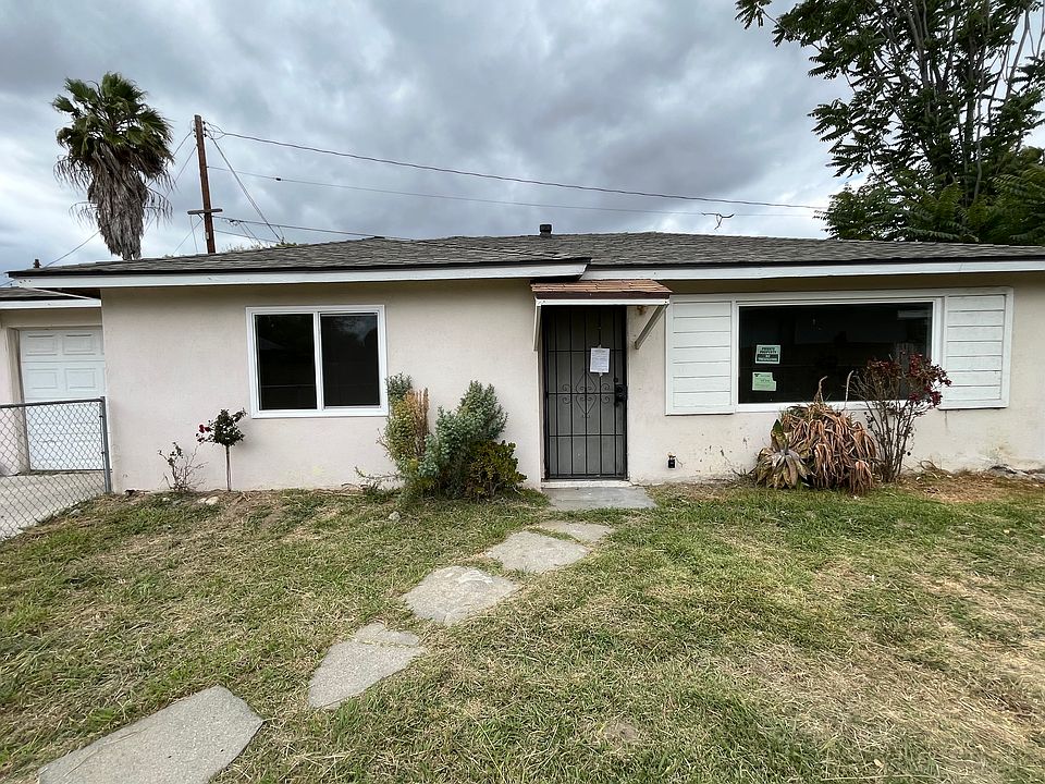 1st image of 2651 Parkway Dr