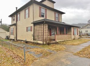327 Opekiska St, Erwin, TN 37650