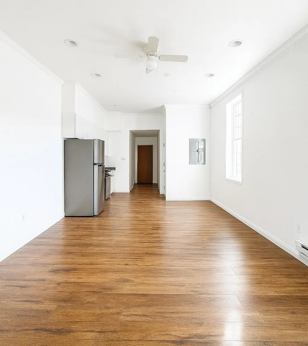 1 bed, 1.5 bath, 800 sqft, $1,350 — Photo 2