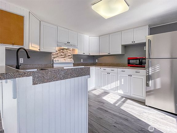 5th image of 10601 61st Street E #117