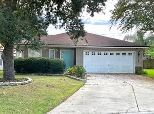519 Chancellor Dr E, Jacksonville, FL 32225