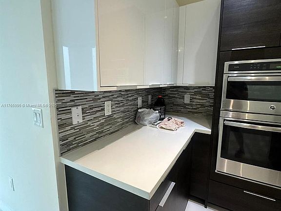3rd image of 10363 NW 63rd Ter