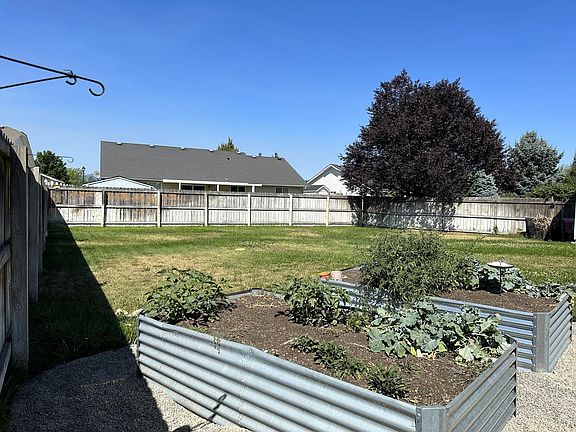 2nd image of 5049 W Palmwood Ln