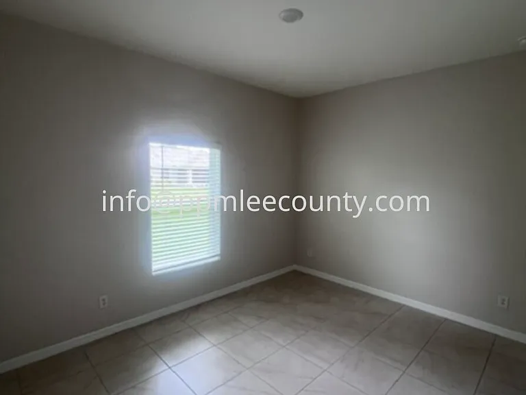 25599 Deep Creek Blvd — Photo 12