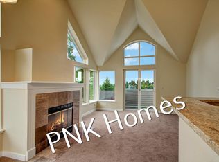 4411 44th Ave SW APT D, Seattle, WA 98116