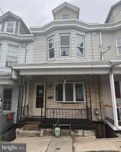 292 N 8th St, Pottsville, PA, 17901