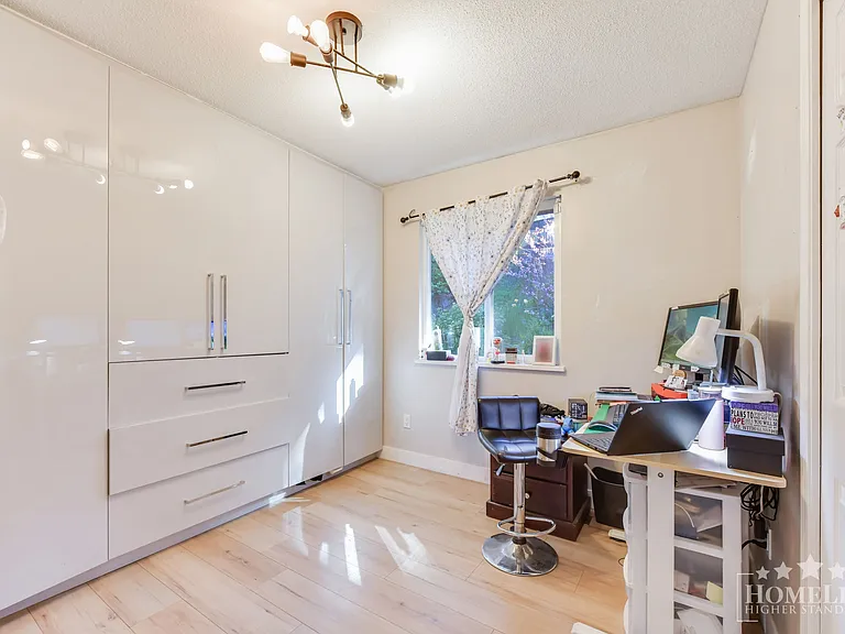 7437 Garfield Dr — Photo 28