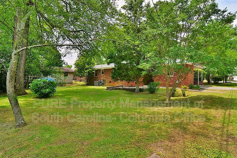 Building Photo - 901 Indigo Ave