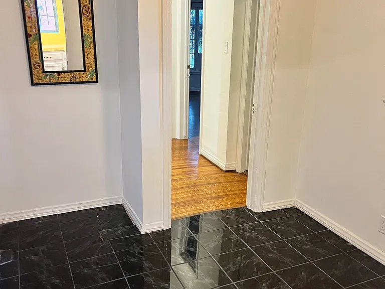 1450 S Sherbourne Dr — Photo 8