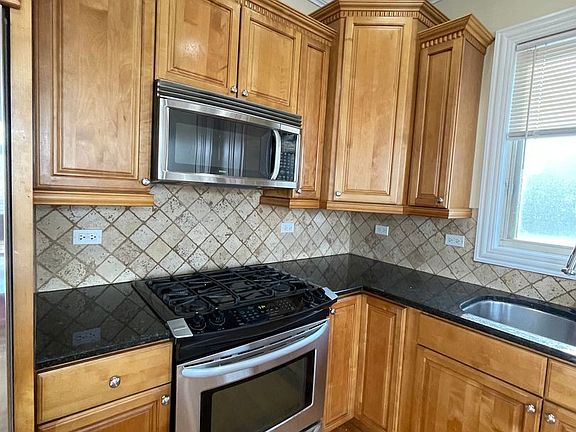 3rd image of 4507 W Lawrence Ave #4521-202