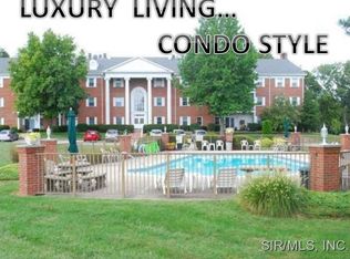 211 Country Club Vw, Edwardsville, IL 62025
