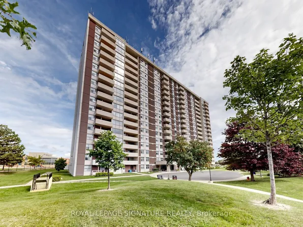 66 Falby Ct #304, Ajax, ON L1S 3L2