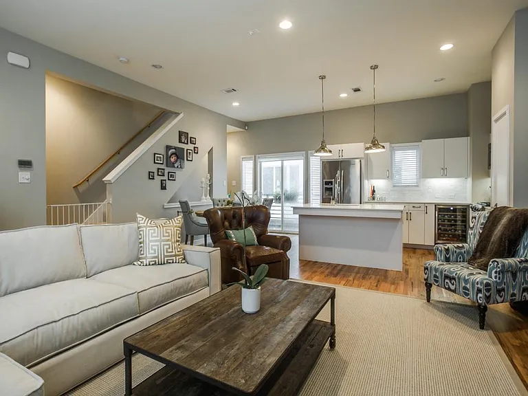 4921 Kilroy Dr — Photo 5