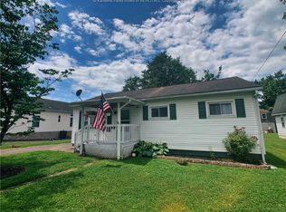 121 Patriot Way, Poca, WV 25159